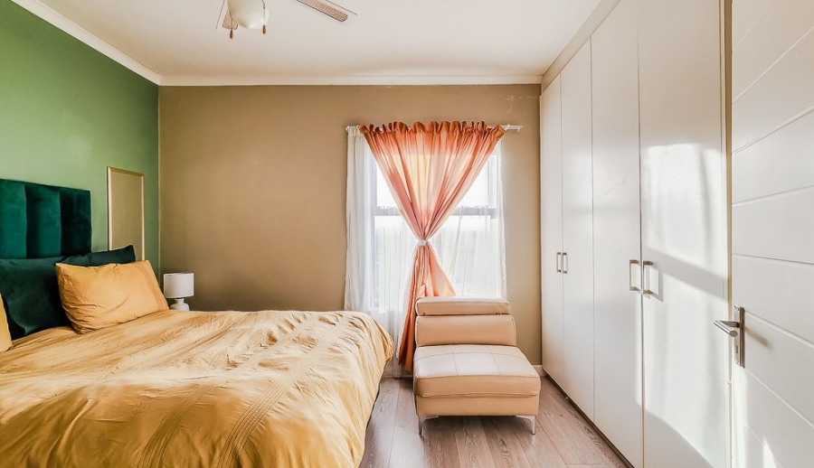 3 Bedroom Property for Sale in Zonnendal Western Cape